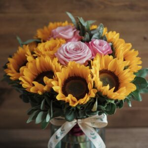 Do sunflower and roses Go together